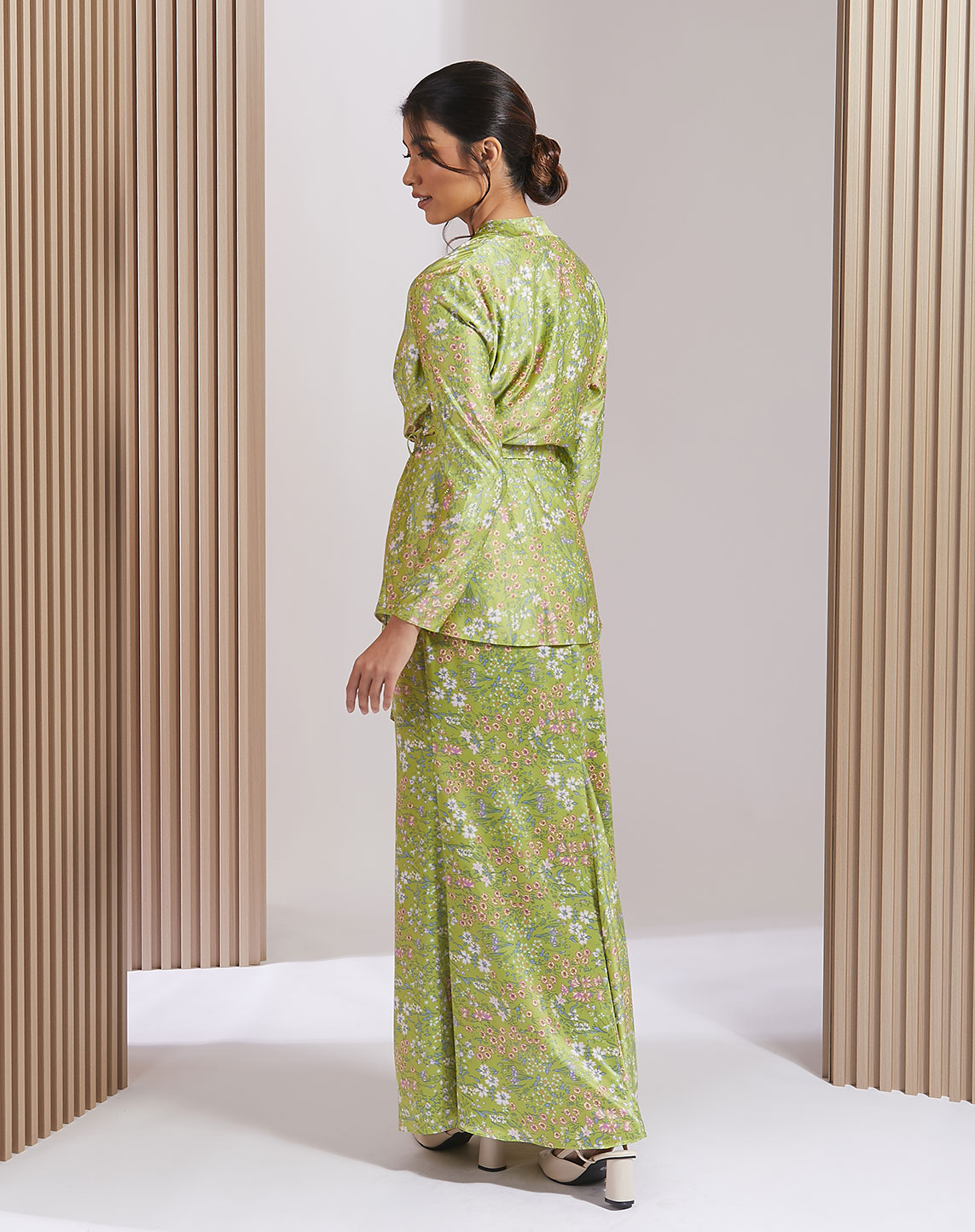 NARA BAJU KURUNG